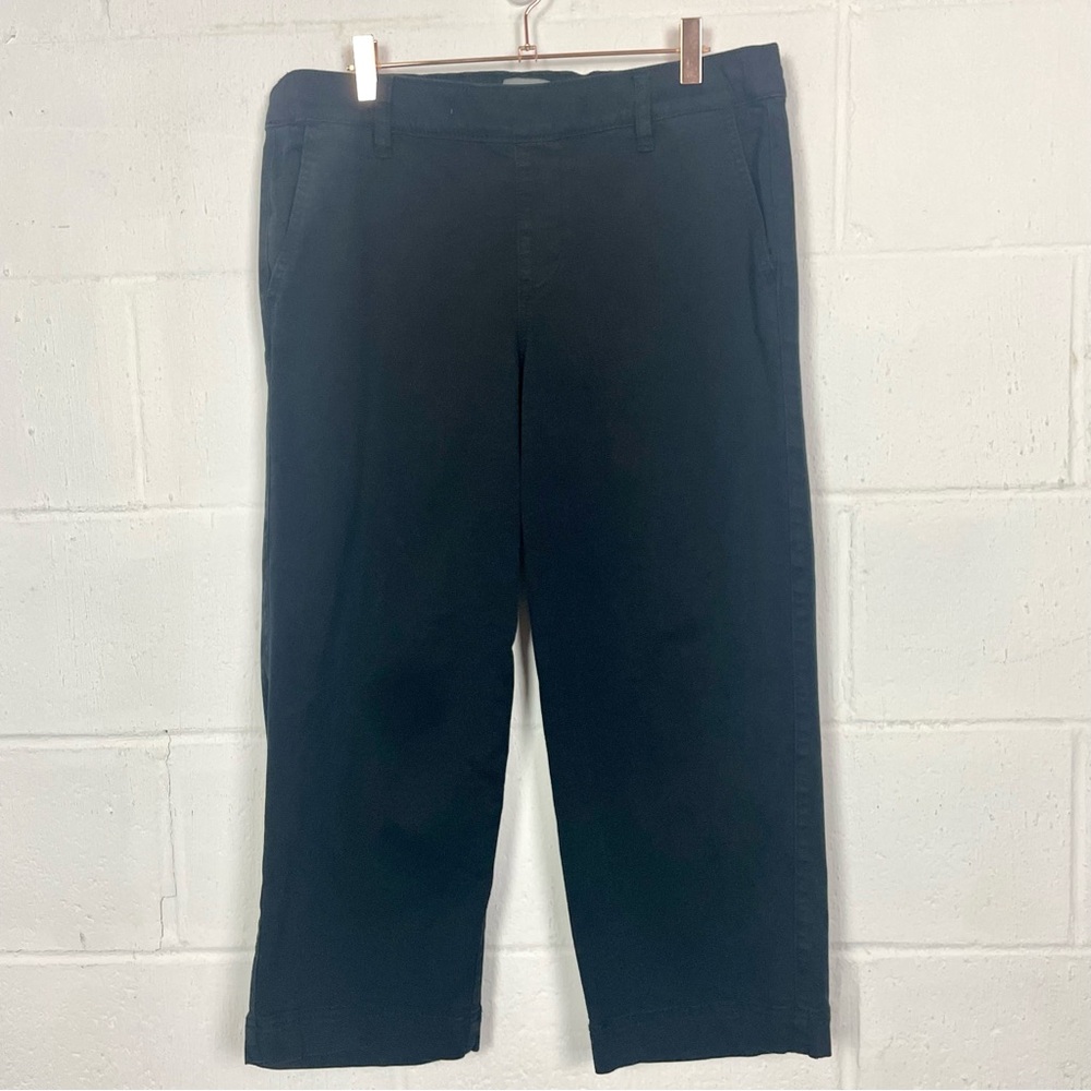 Torrid Pants Trouser Style Pull‎ On Cropped Black Mid Rise Straight Casual 0 (L)